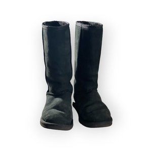 UGG CLASSIC TALL BOOTS